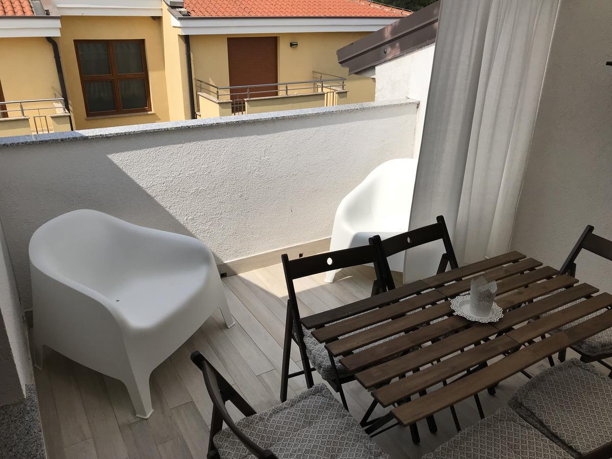 Apartments Michelle 乌马格 外观 照片