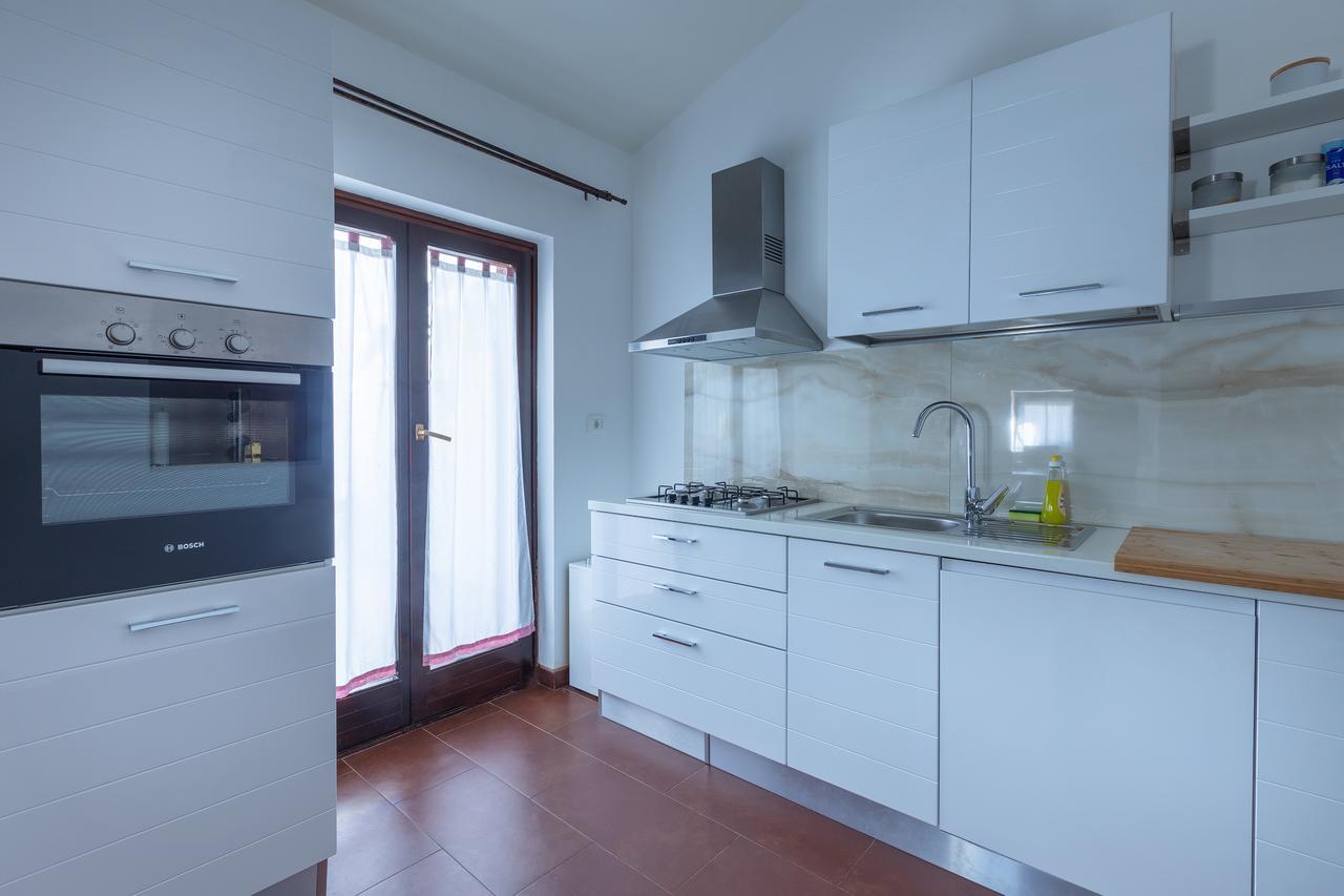 Apartments Michelle 乌马格 外观 照片